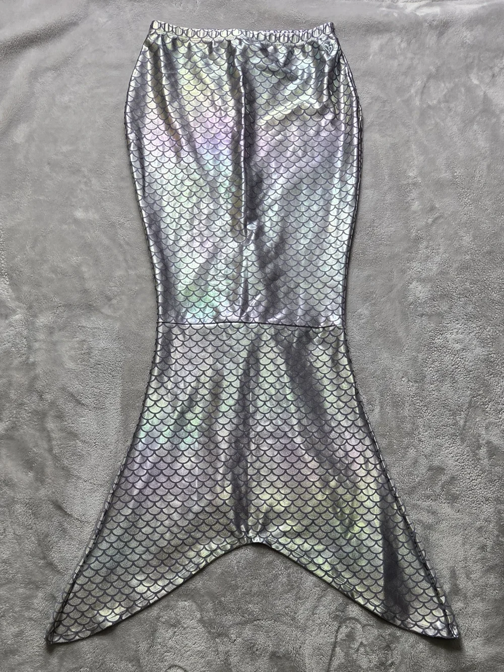 Justice Girls Mermaid Tail Skirt Size L Silver Holographic Costume Dress Up Cosp